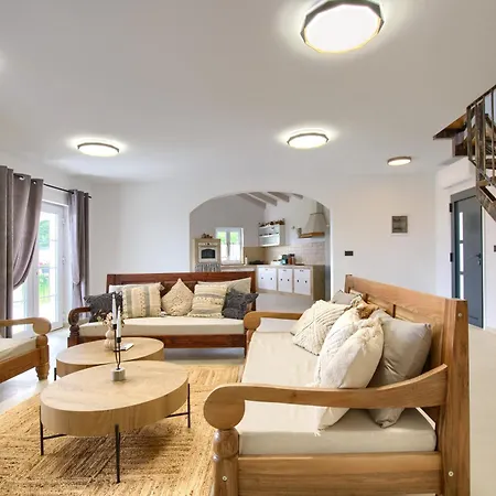 Istra Pohman Villa *